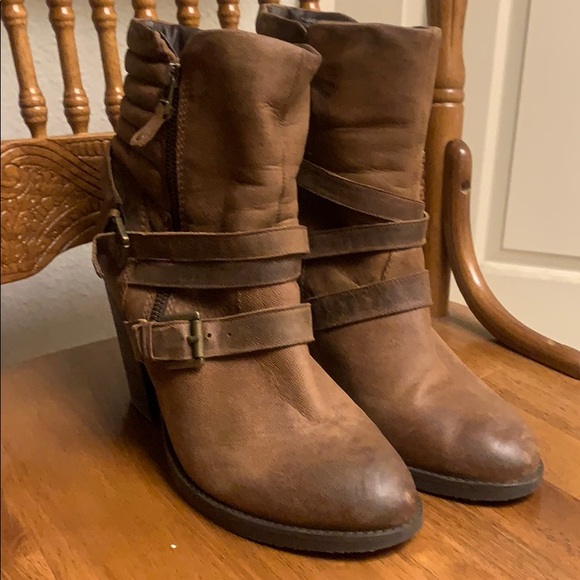 Steve Madden Shoes - Brown Steve Madden Heeled Boots